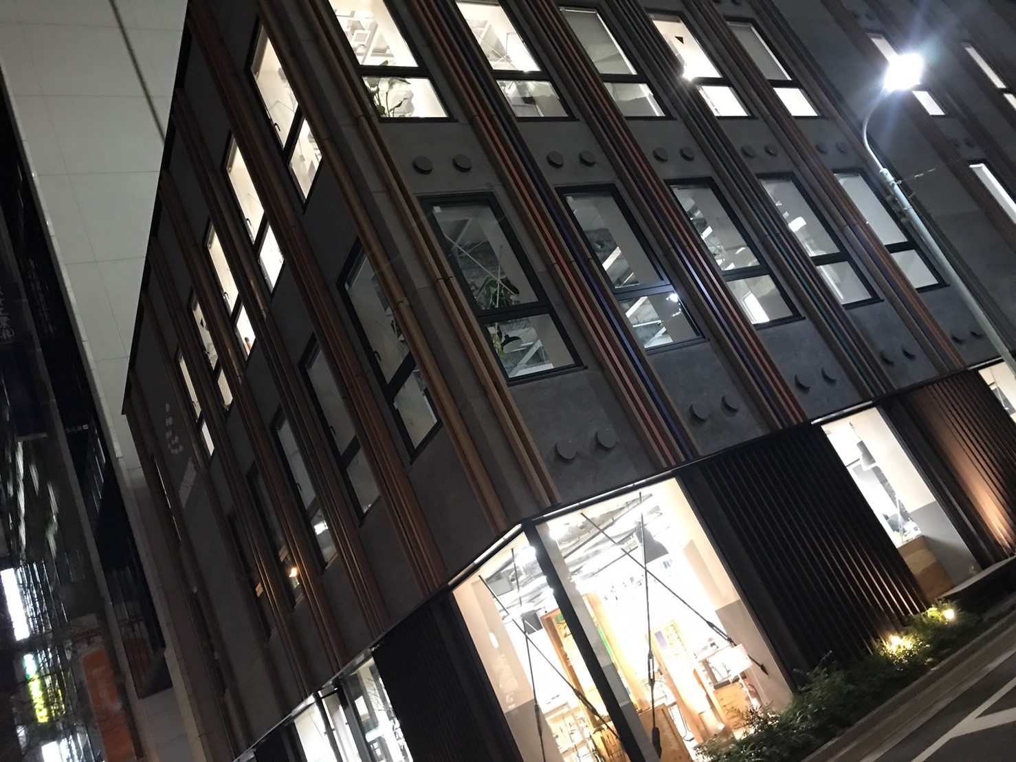 アクセルスペース